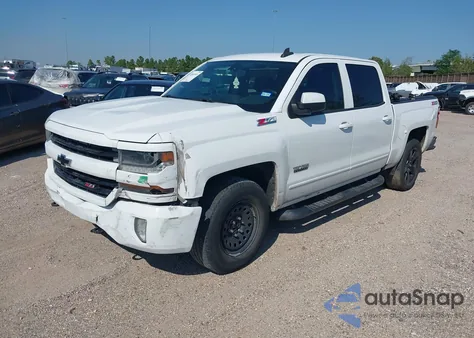 2017 Chevrolet Silverado 1500 2Lt from USA, damaged, VIN 3GCUKREC8HG158578